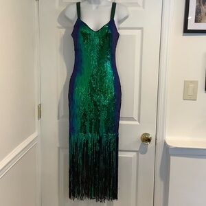 PRETTY LITTLE THING Green/Blue Sequin Mermaid Sexy Formal Cocktail Prom Dress 4